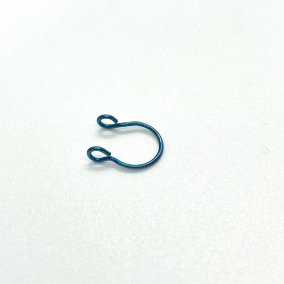 SINGLE Fake Septum Nose Ring Cuff - Blue - Picture 3 of 6
